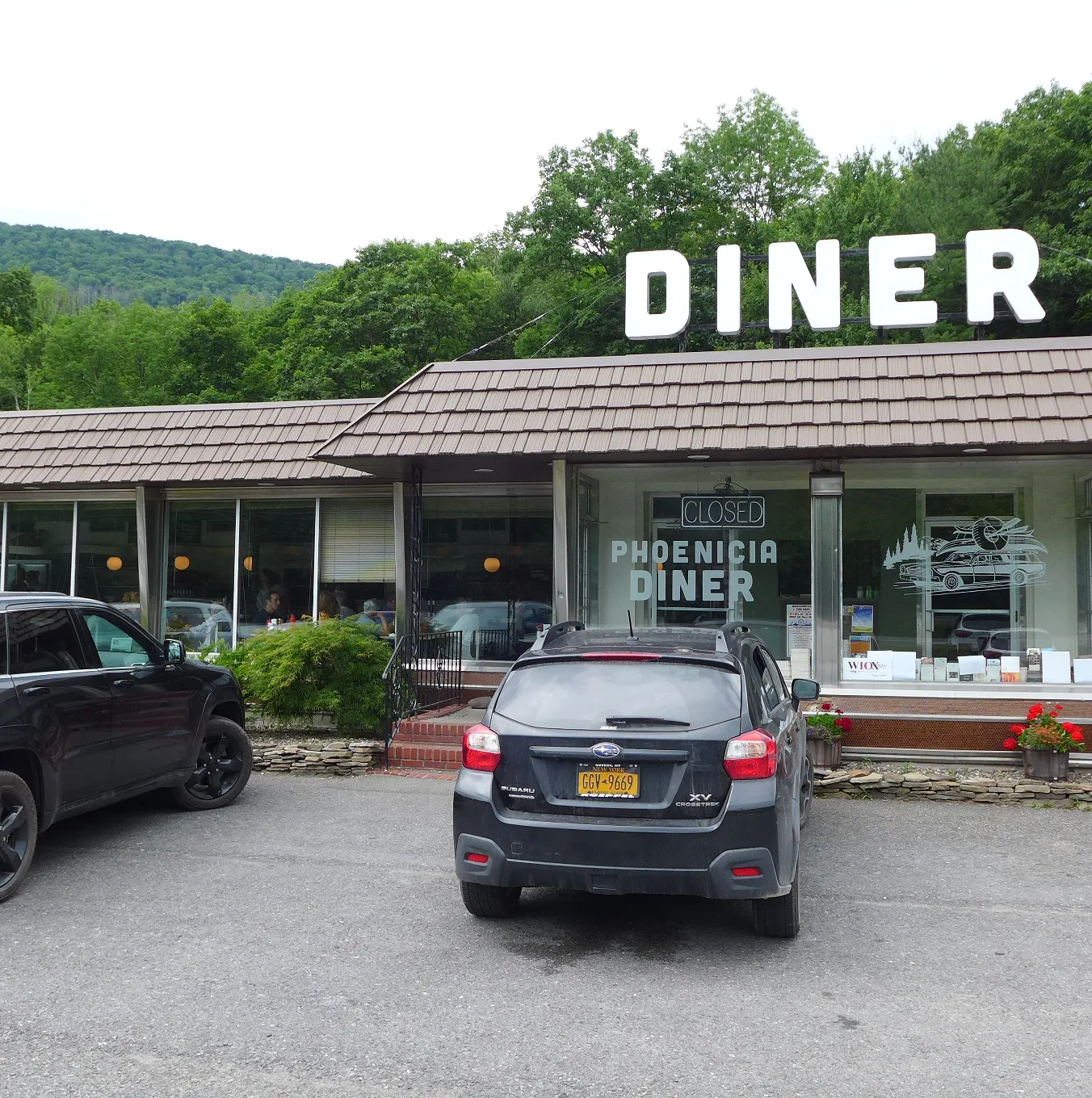 Phoenicia Diner